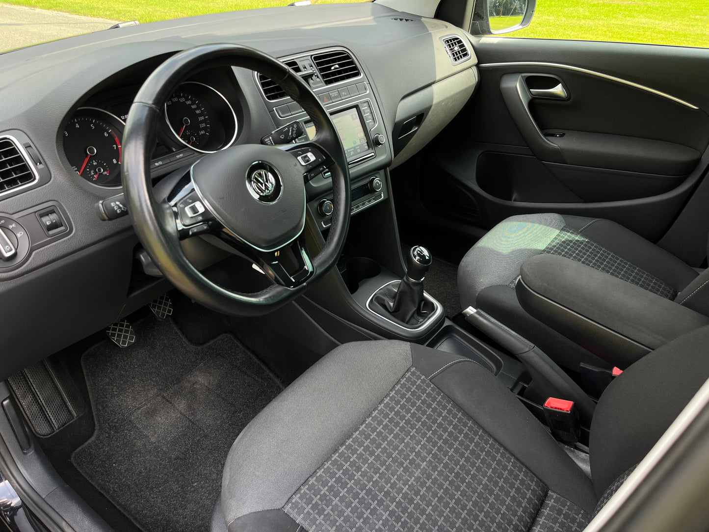 Volkswagen Polo 6C 1.2 TSI R-line N.A.P