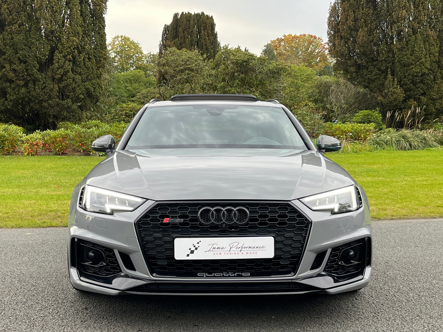 Audi RS4 2.9 TFSI Quattro | ABT | Pano | B&O | Remus | HUD| NARDO | MATRIX LED | BTW