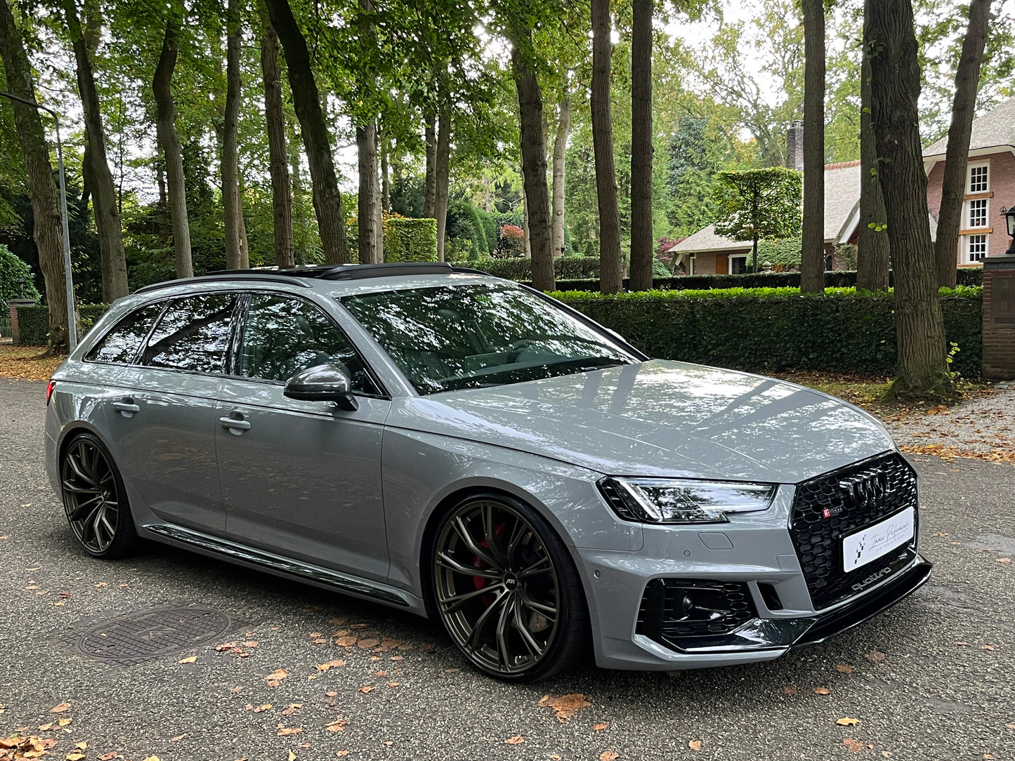 Audi RS4 2.9 TFSI Quattro | ABT | Pano | B&O | Remus | HUD| NARDO | MATRIX LED | BTW