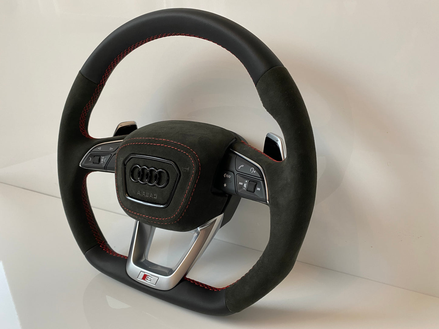 Audi Q5 Q3 Leather & Alcantara