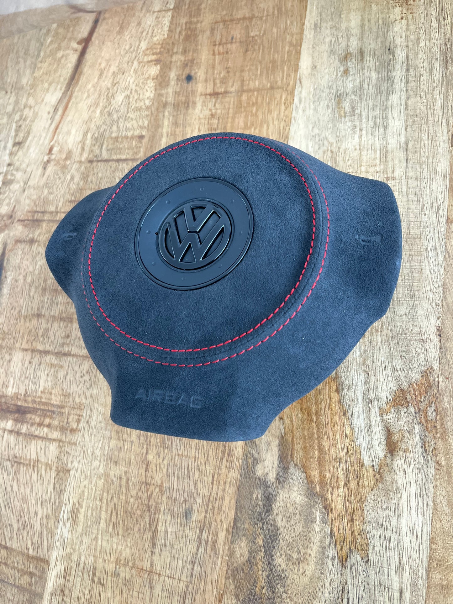 Volkswagen Golf MK6 (GTI - R line - R) Airbag Cover