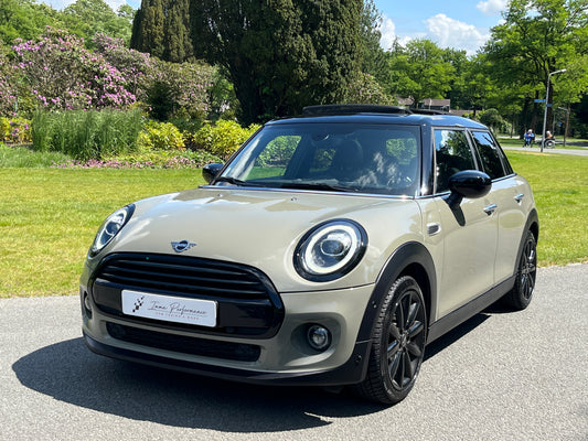 Mini 1.5 Cooper Summer Red Edition Pano - Automaat - Harman kardon - Carplay -NAP