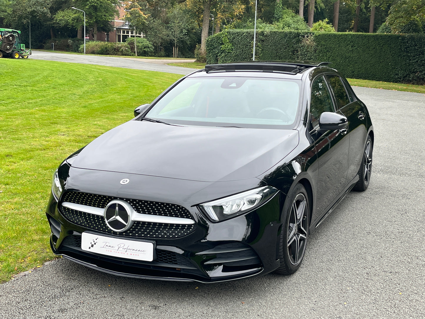 Mercedes-Benz A-klasse 200 AMG Premium - Pano - Sfeerverlichting - DAB+