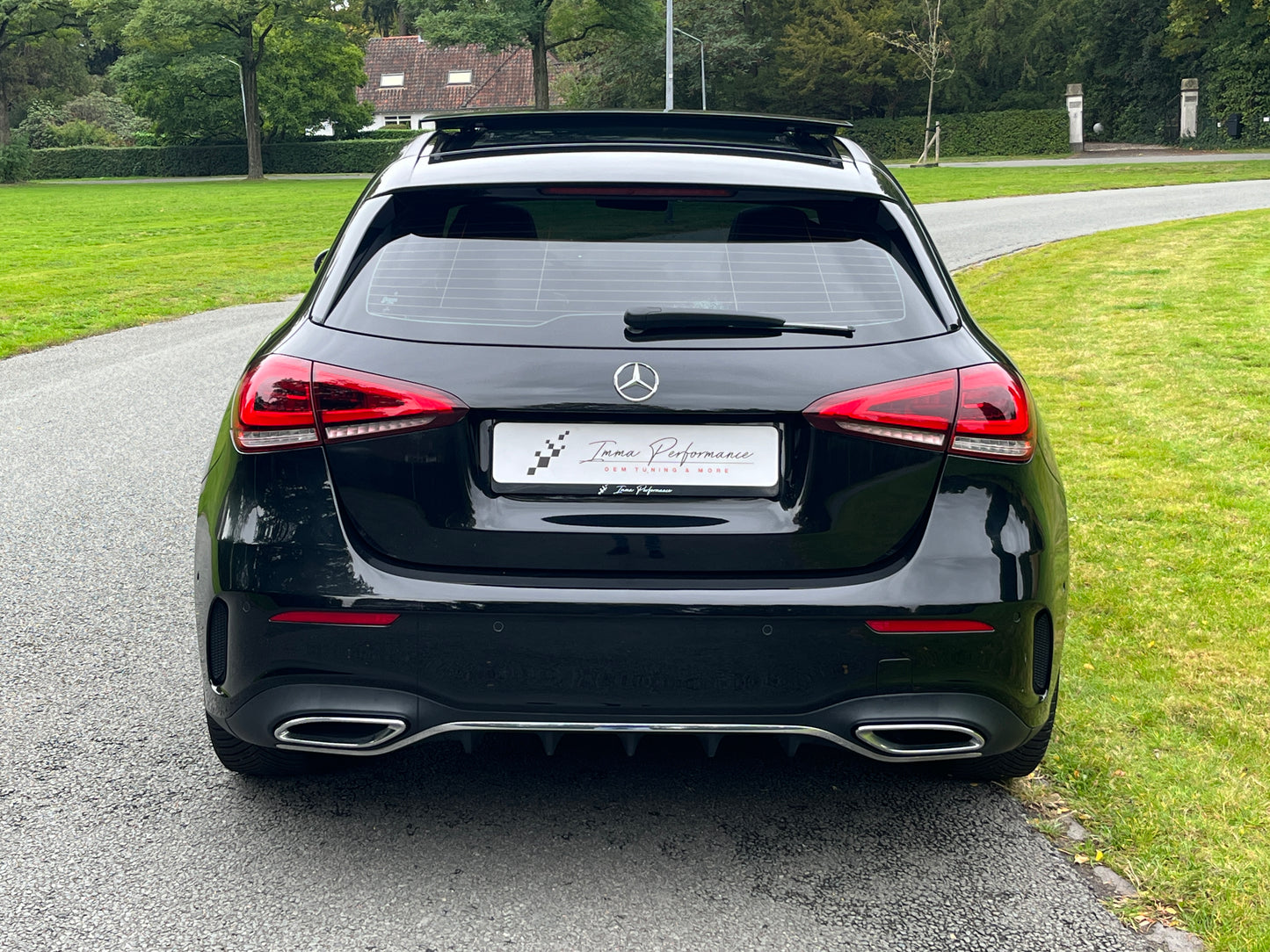 Mercedes-Benz A-klasse 200 AMG Premium - Pano - Sfeerverlichting - DAB+