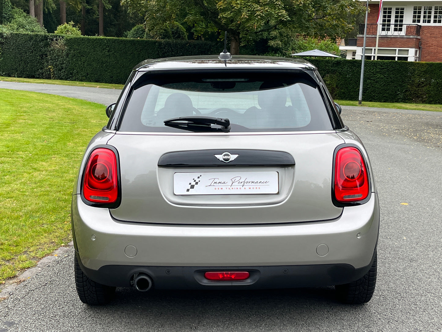 Mini 1.5 Cooper Business - John Cooper Works uitvoering - Navi - NAP