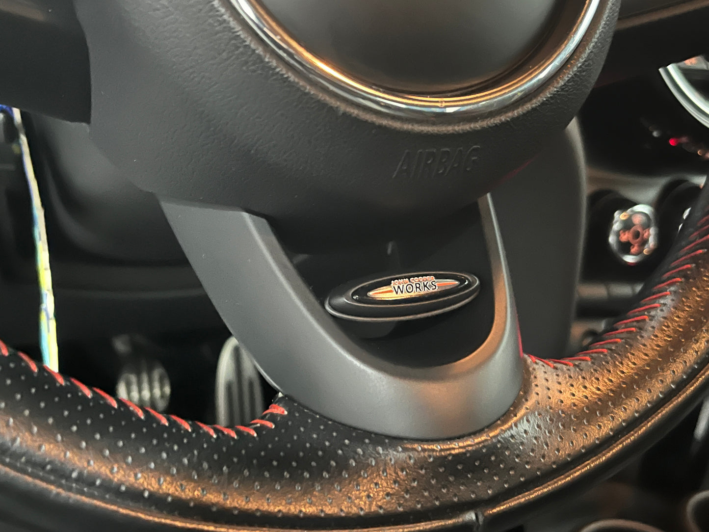 Mini 1.5 Cooper Business - John Cooper Works uitvoering - Navi - NAP