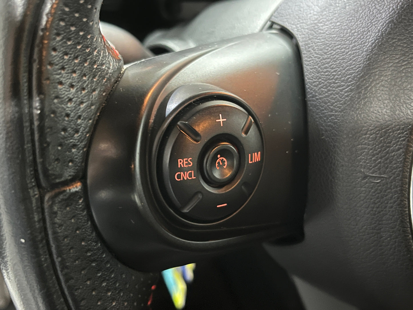 Mini 1.5 Cooper Business - John Cooper Works uitvoering - Navi - NAP