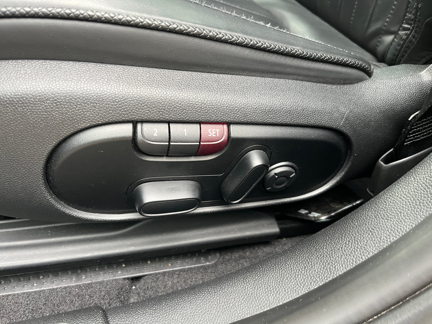 Mini Mini Clubman 2.0 Cooper S ALL4 Salt - JCW - Automaat - Pano - HUD