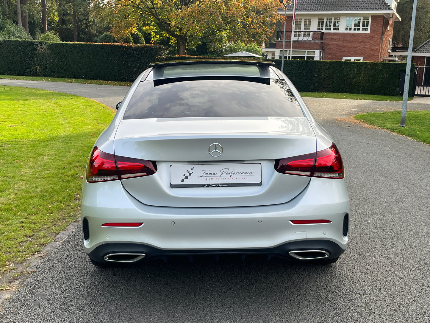 Mercedes-Benz A-klasse 250e Business Solution AMG Limited - Pano - Sfeerverlichting - DAB+