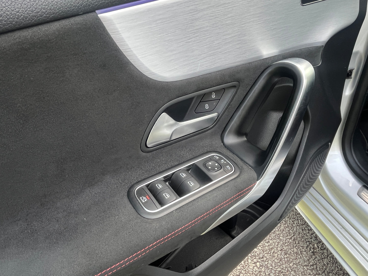 Mercedes-Benz A-klasse 250e Business Solution AMG Limited - Pano - Sfeerverlichting - DAB+