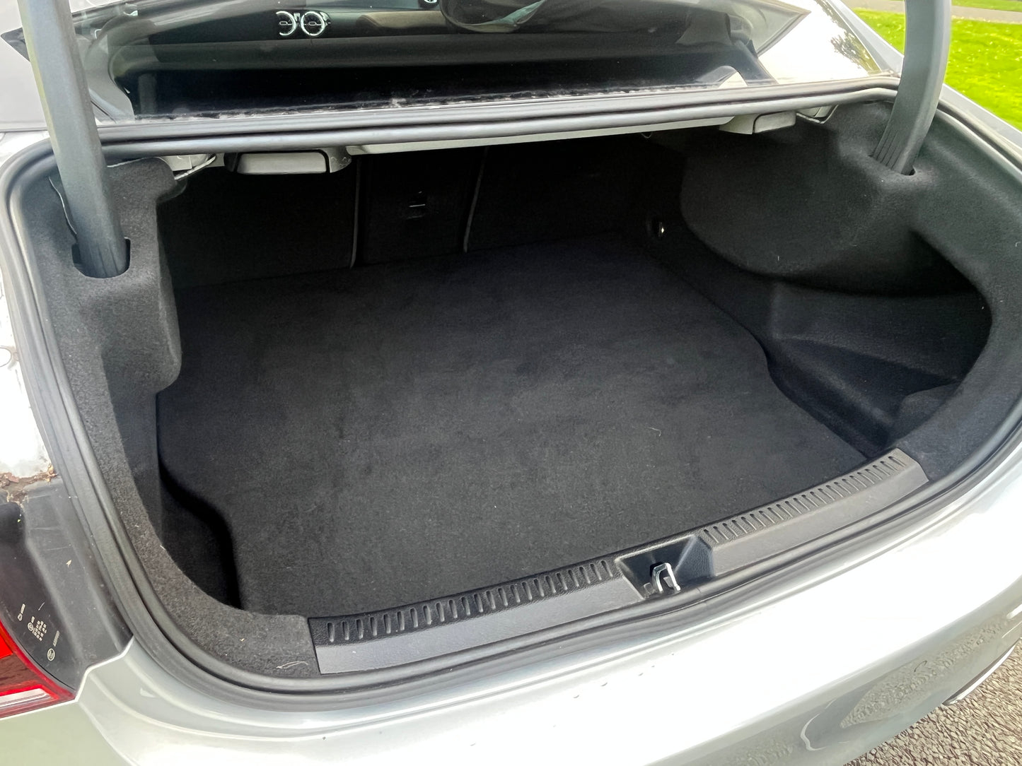 Mercedes-Benz A-klasse 250e Business Solution AMG Limited - Pano - Sfeerverlichting - DAB+