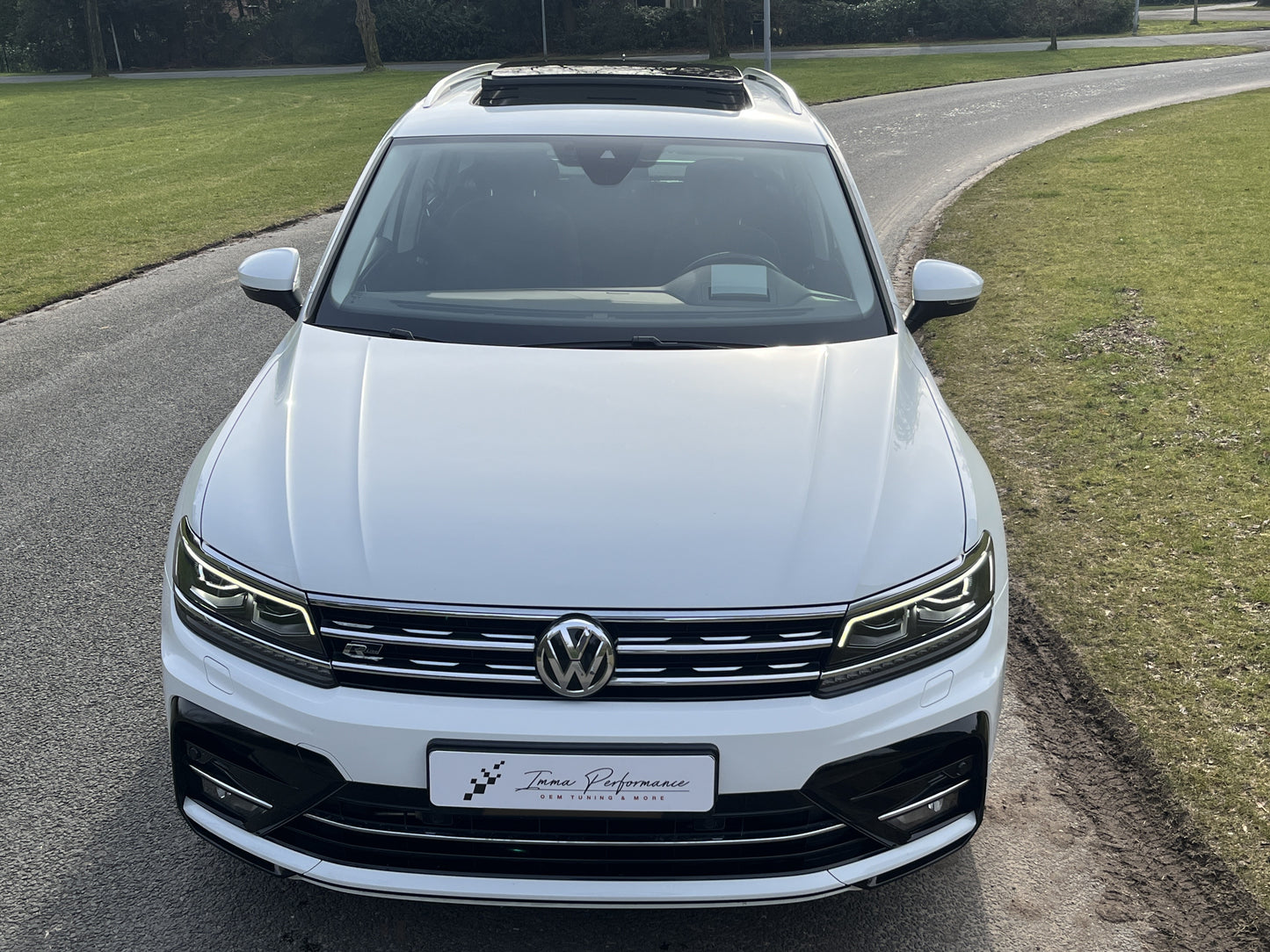 Volkswagen TIGUAN 2.0 TSI 4Motion Highline R-line HUD DSG
