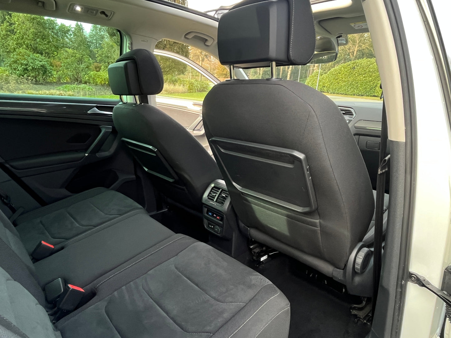 Volkswagen TIGUAN 2.0 TSI 4Motion Highline R-line HUD DSG