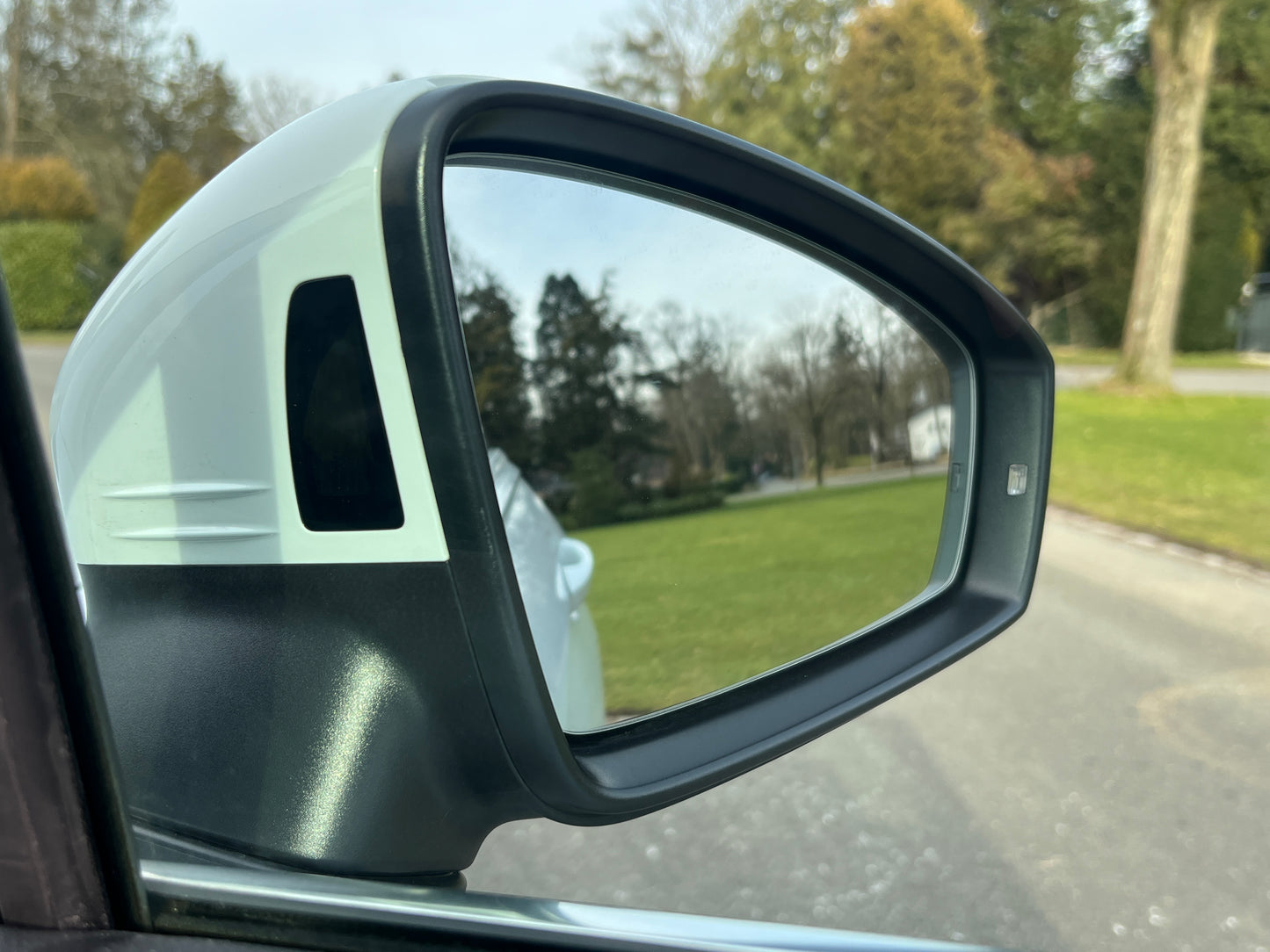 Volkswagen TIGUAN 2.0 TSI 4Motion Highline R-line HUD DSG