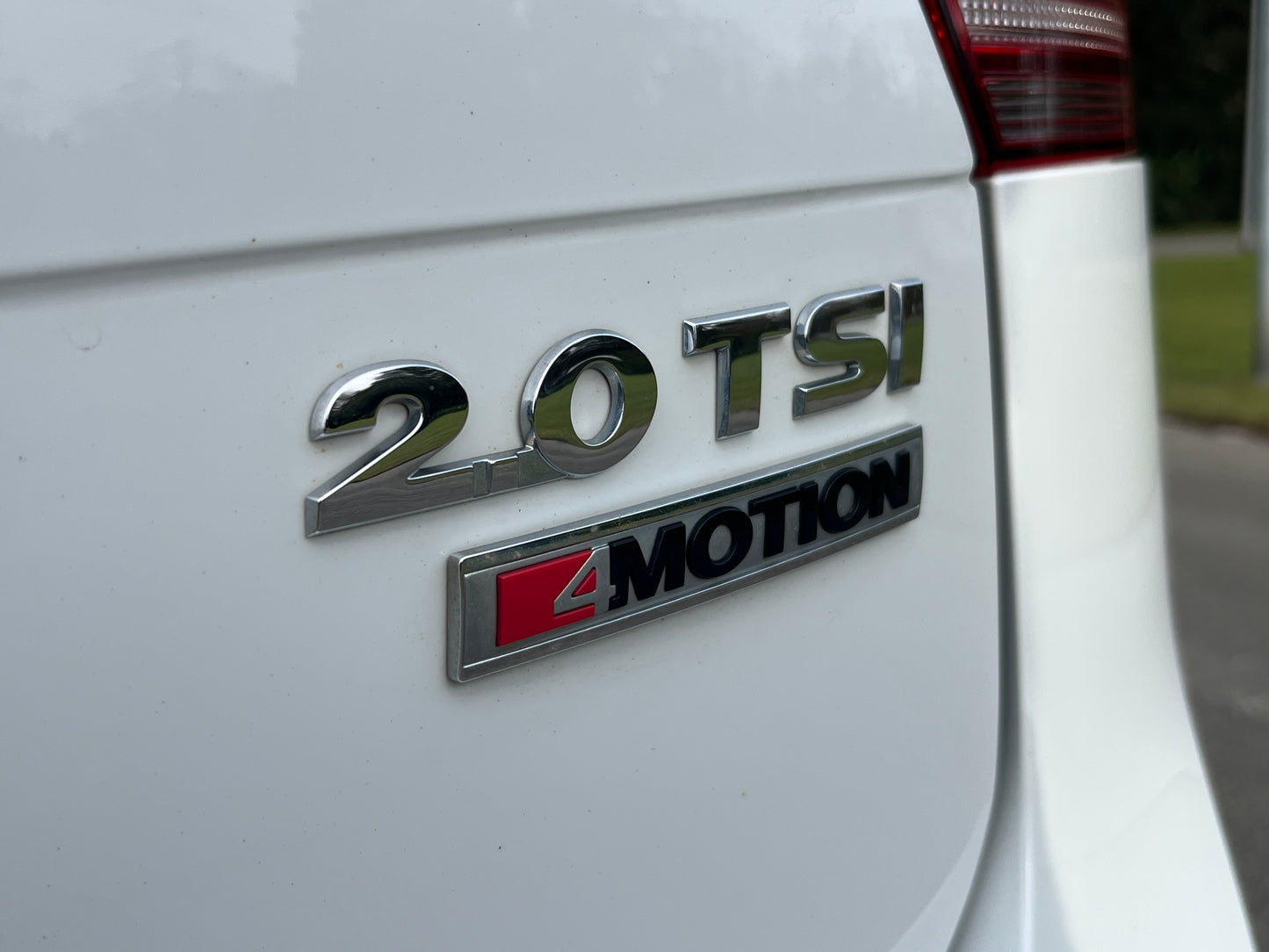 Volkswagen TIGUAN 2.0 TSI 4Motion Highline R-line HUD DSG
