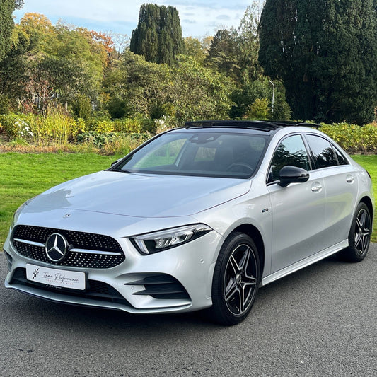 Mercedes-Benz A-klasse 250e Business Solution AMG Limited - Pano - Sfeerverlichting - DAB+