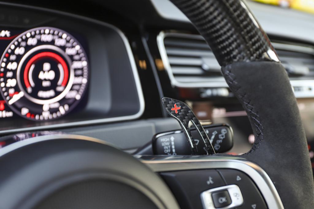 Carbon Fiber Steering wheel for Volkswagen Golf MK7 R - GTI