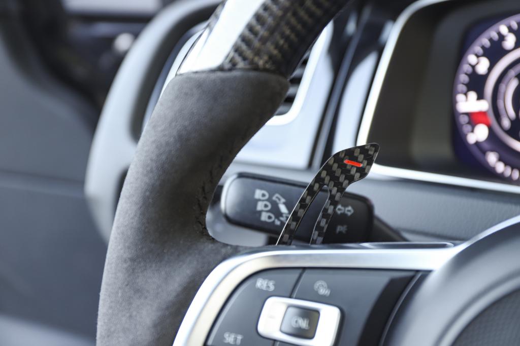 Carbon Fiber Steering wheel for Volkswagen Golf MK7 R - GTI